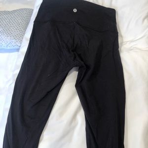 Lululemon size 6 black leggings
